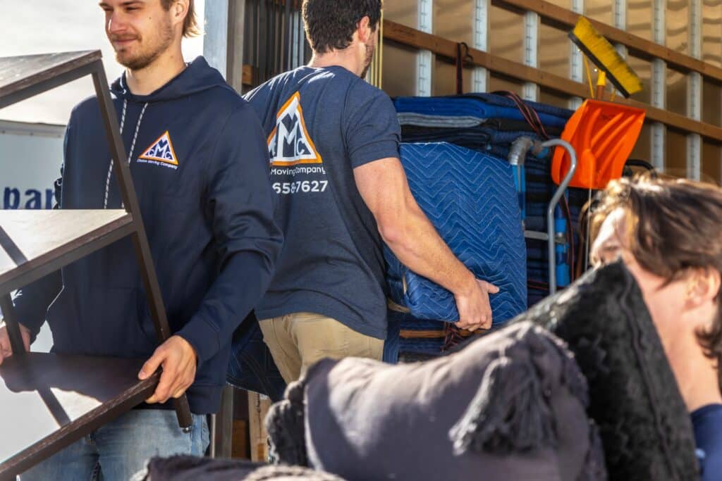 Commercial Loading and Unloading Services | Choice Moving Company